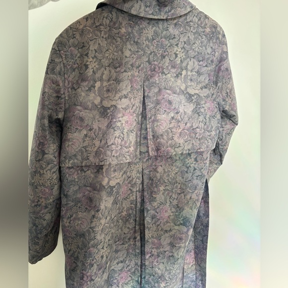 Vintage London Fog floral trench rain coat - Picture 7 of 17